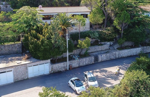 Trpanj Apartment | Pet friendly apartment in Trpanj