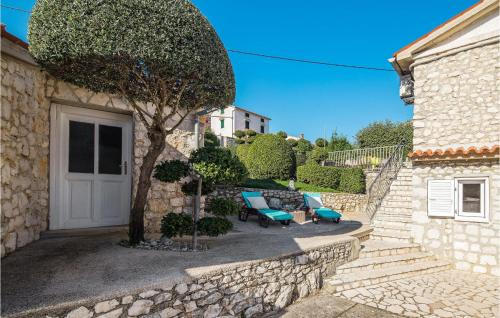 Ravni Apartment | Pet Friendly Apartment In Ravni