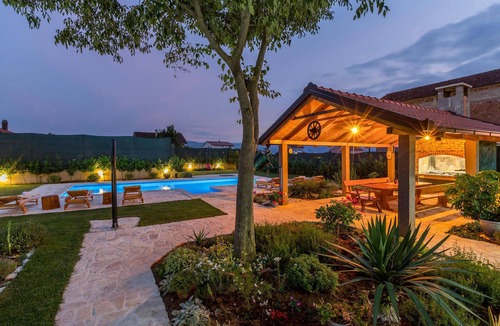 Imotski House | Pet friendly home in Vinjani Donji