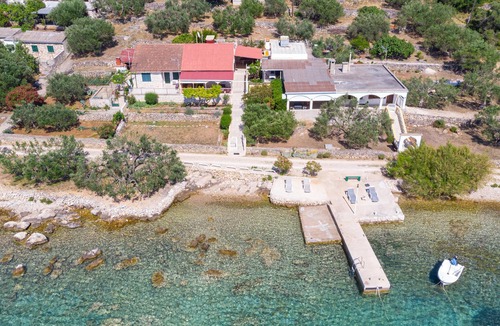 Vela Luka House | Pet friendly home in Vela Luka with WiFi