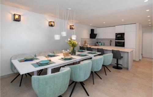 Klek House | Pet Friendly Home In Klek With Kitchen
