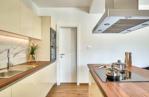 Metajna House | Pet friendly home in Metajna