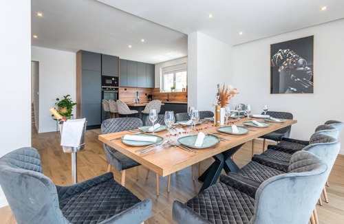 Tinj House | Pet friendly home in Tinj