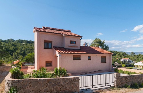 Vrbanj House | Pet friendly home in Vrbanj with sauna