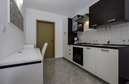 Suha Punta Apartment | Petra Sea View Apartment 5