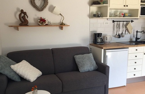 Gata House | Piccolina - Romantic Getaway - Where the Mountains and River Meet the Sea
