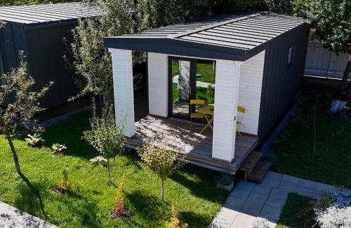 Targu Secuiesc House | Pixel - Tiny Village