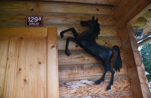 Goreljek House | POČITNIŠKA HIŠA JURČEK POKLJUKA