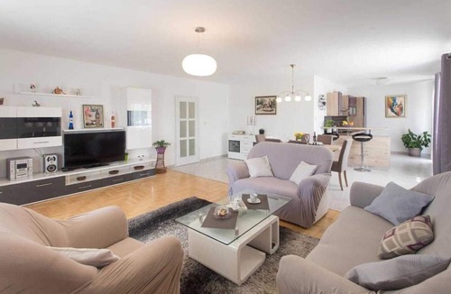Oklaj Villa | Pool Villa Silence Near Krka National Park