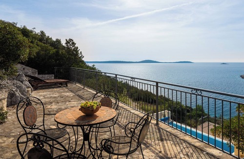 Vinisce Villa | Pool Villa Vese/w Panoramic Sea View, Trogir - Vinišće, Croatia