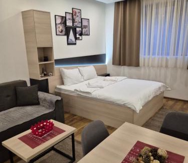 Lisina Apartment | President Kop S9, S3 & A103