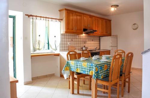 Belej House | Pretty family house Mela- 10 minutes from the beach