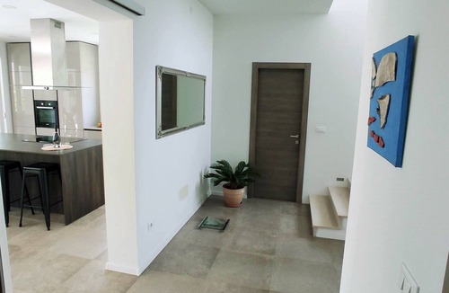Valbandon Villa | Private 4-Bedroom Villa with Heated Pool Near the Sea, Sleeps 8