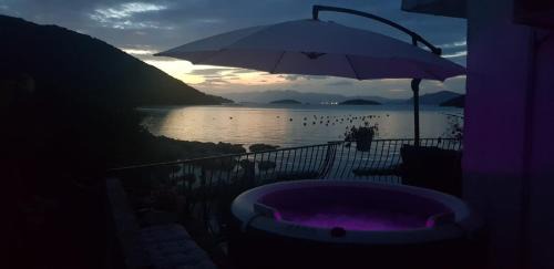 Dubrava Villa | Private Villa by the sea