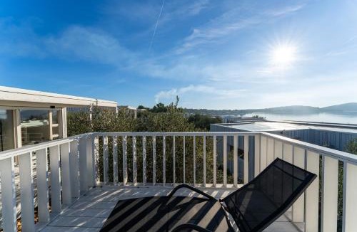 Drage House | Pupsi Garden Villa