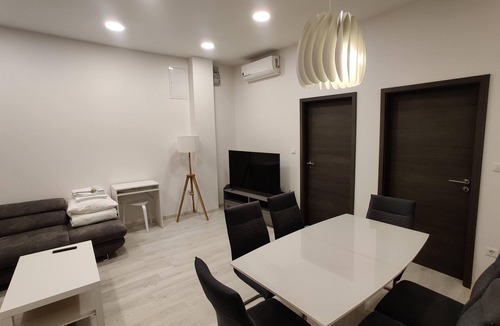 Zagreb Apartment | Quiet and comfy apartment