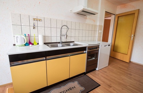 Radovljica Apartment | Quiet and Sunny Apartment with Balcony - Two Bedroom Apartment with Balcony