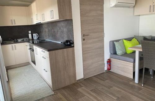 Drage House | Ra, cozy familly place, free parking, near beach, in Kamp Maslina Drage