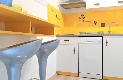 Rava Apartment | Ravart one bedroom apartment with terrace