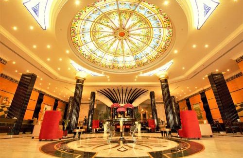 Beach & Coast Hotel | Red Castle Hotel