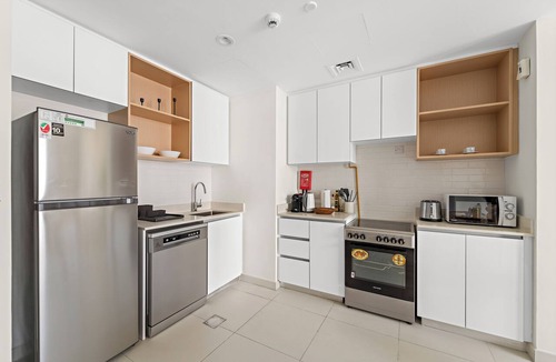 Abu Dhabi Apartment | reflection Tower