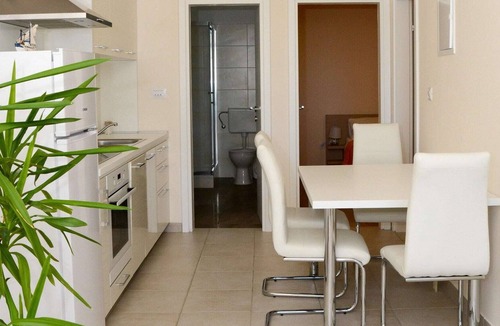 Ljubac Apartment | Refreshing Apartment in Ljubac with Shared Garden