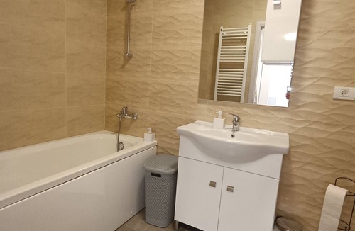 Ploiesti Apartment | Refugiu linistit, modern!