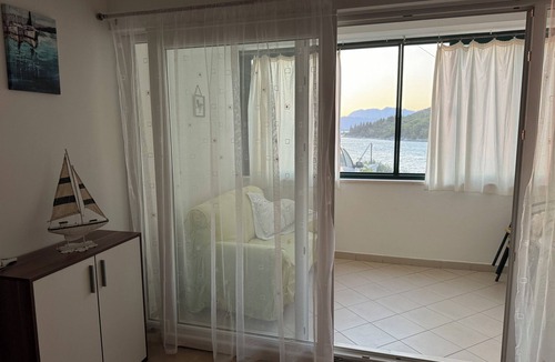 Blace Apartment | Relaxed Chic 2-Bed Apartment: Just Steps From the Beach