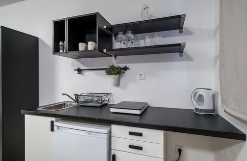 Cavtat Old Town Apartment | Residence & Pool Villa Schwarz Suites - Standard Studio Apartment