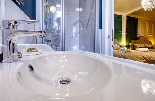 Zadar Old Town House | Riva Palace - design rooms