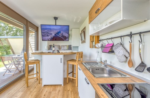 Metlika House | Riverside Suite Jure private beach, Gradac, Slovenia