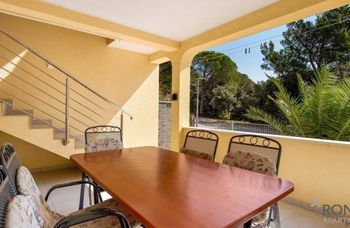 Simuni Apartment | Rona Apartment Goran 2