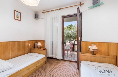 Gajac Apartment | Rona apartment Josip for 2+2 persons