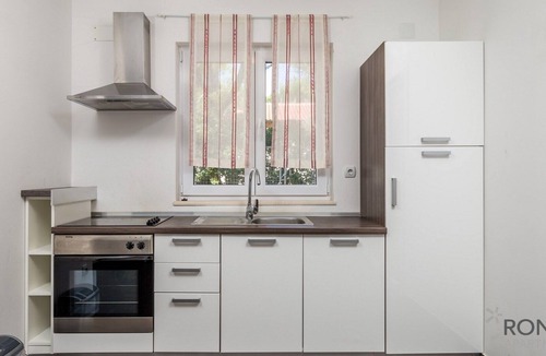 Simuni Apartment | Rona apartment Zlatko 1