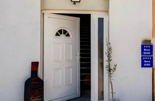 Cove Parja House | Rooms Burnum - Twin Room 7