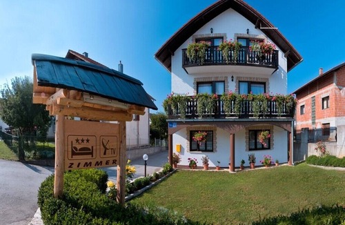 Grabovac Apartment | Rooms Ilija, (10770), Rakovica, hr