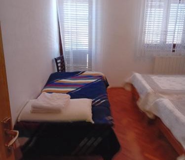 Jelovice House | Rooms with a parking space Jelovice, Central Istria - Sredisnja Istra - 22787