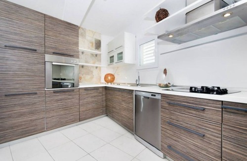 Drasnice Apartment | Rozy's A8+2 Apartment Sea View