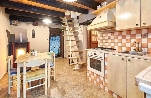 Gracisce Villa | Rustic Villa Katarina Gračišće with pools and a sauna