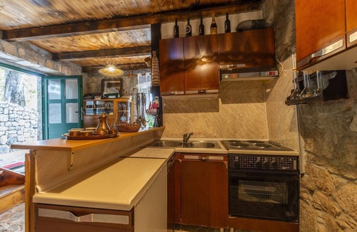 Vrgorac House | Rustical Resort Kokorići/Shared Pool - One Bedroom
