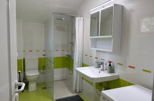 Seoci House | Sarajevo Hot Tub Heaven - 7min form the airport