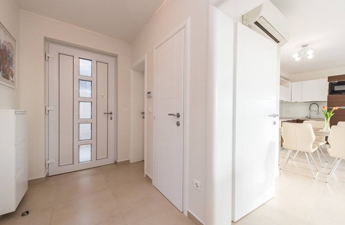 Novalja Apartment | Sargas Suite 5 with pool view