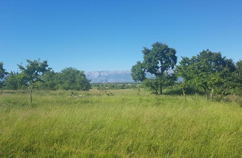 Suhovare Villa | Savršen odmor u grijanom bazenu Ville Ivone