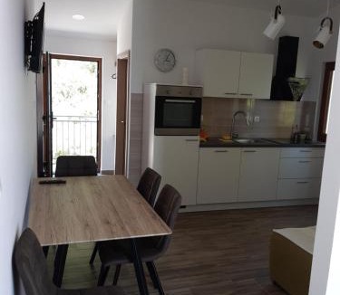 Mimice Apartment | Sea view Apartment