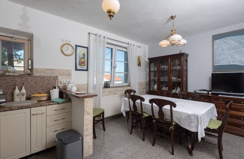 Dobropoljana House | Sea view holiday home Antonela