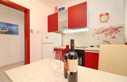 Skrivena Luka Apartment | Seafront Apartments Anthony - One Bedroom Apartment with Balcony and Sea View