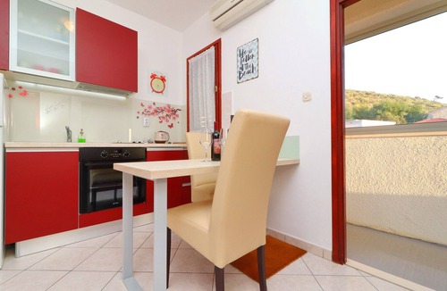 Skrivena Luka Apartment | Seafront Apartments Anthony - One Bedroom Apartment with Balcony and Sea View