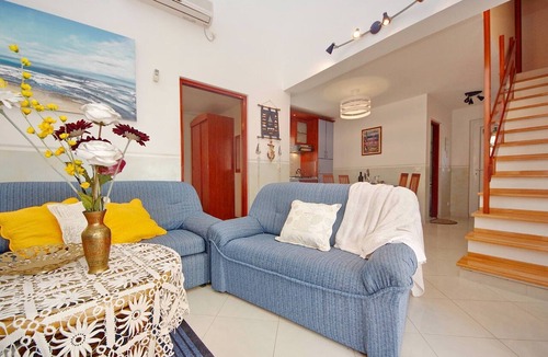 Zavala Apartment | Seafront Apartments Deveron - Duplex Two Bedroom Apartment with Balcony and Sea View