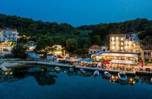 Pomena Apartment | Seaside apartments with a swimming pool Pomena, Mljet - 22317