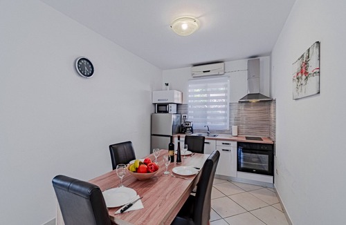 Vela Luka House | Seaside family friendly house with a swimming pool Vela Luka, Korčula (K-12289)